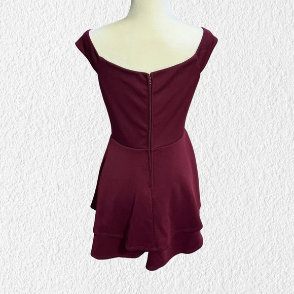 TRIXXI Maroon Off Shoulder Dress Homecoming Formal Size 11 - Picture 2 of 7